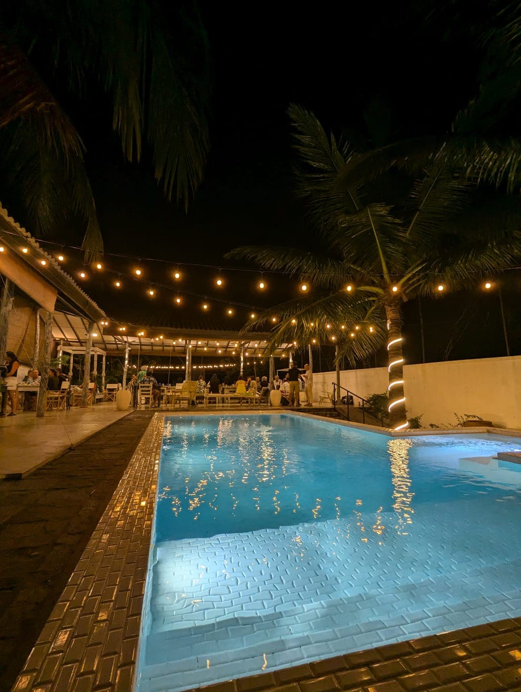 Beachfront setting of Chelsi Blu on Beach Road Hendala Wattala